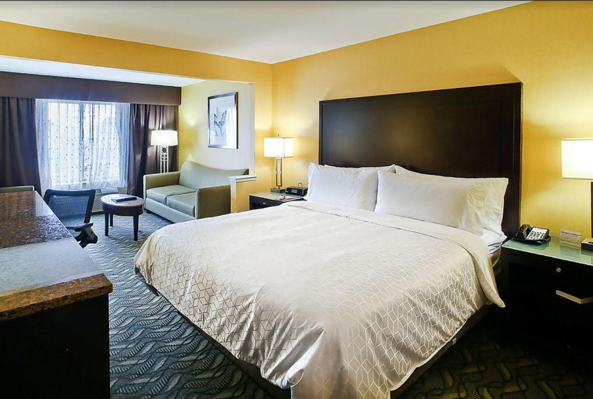 Hotel Holiday Express & San Jose-morgan Hill By Ihg 3*
